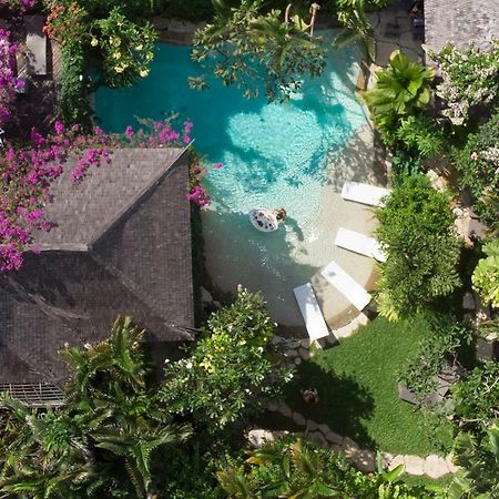 Villa Istimewa Seminyak  Luaran gambar